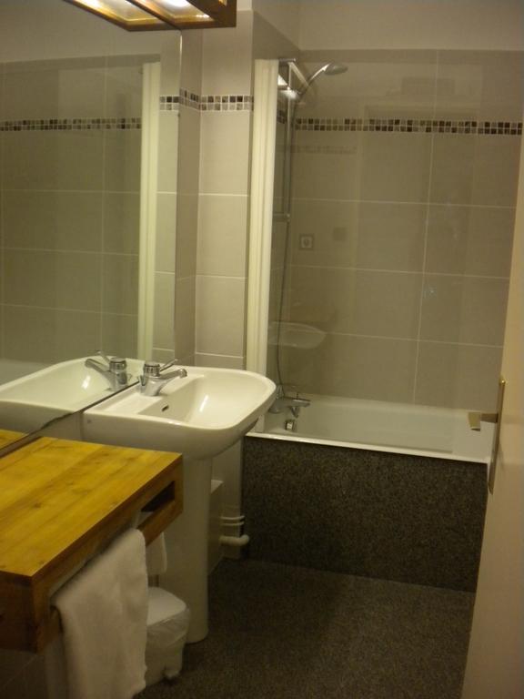 נסבינלס Hotel La Randonnee חדר תמונה